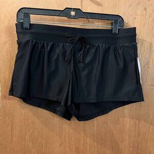 🐻Size M - Xersion - NWT - Black Swim Shorts